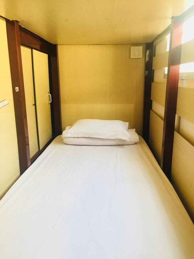 Happy Hostel Vn (Adults Only) Ciudad Ho Chi Minh  Exterior foto